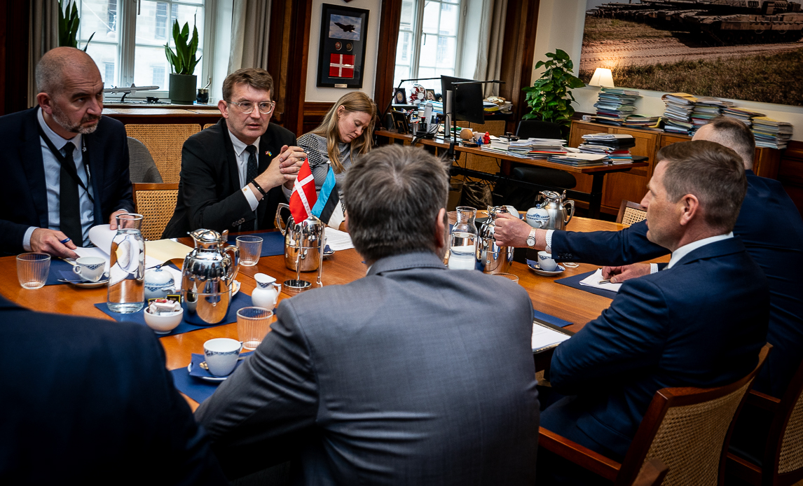 Møde med Estlands forsvarsminister