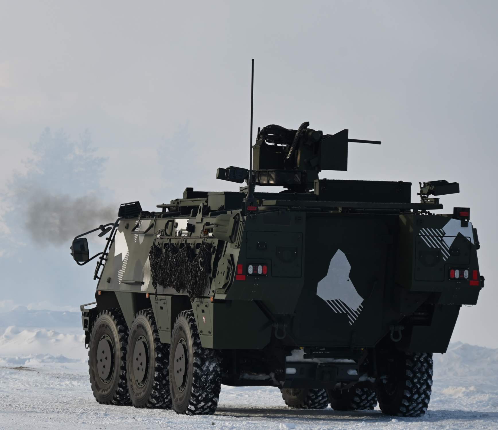 Accelerationsfonden har bl.a. finansieret Forsvarets Dronecenter, som skal stå for uddannelse af personel samt udvikling via erfaringsindhentning og samarbejde med industrien.